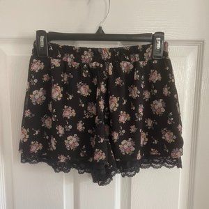 Floral Print Black Shorts with lace hem